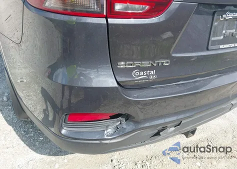 2019 Kia Sorento 2.4L Lx из США, поврежденный, VIN 5XYPG4A34KG509466